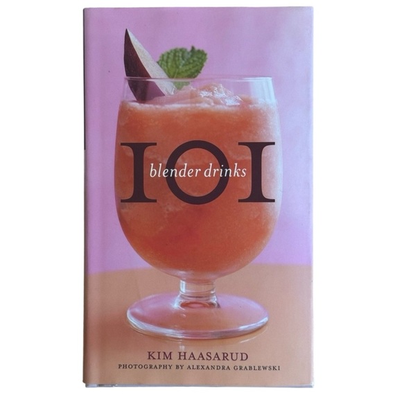 101 Blender Drinks Book 🍹 - Picture 4 of 5